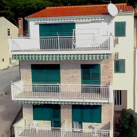 18 Apartmán