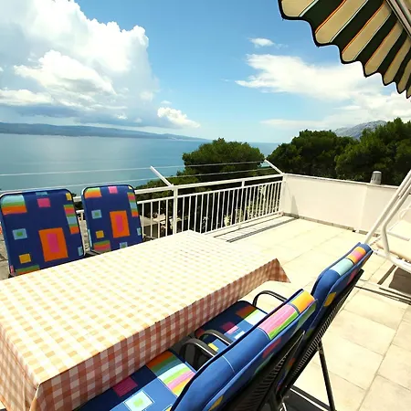 18 Appartamento Brela