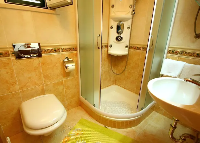 18 Апартаменты